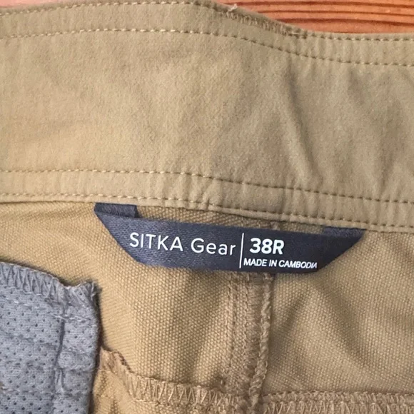 EUC Men's Sitka Gear Mesa Everyday Tan Pants size 38R Coyote - Picture 3 of 8